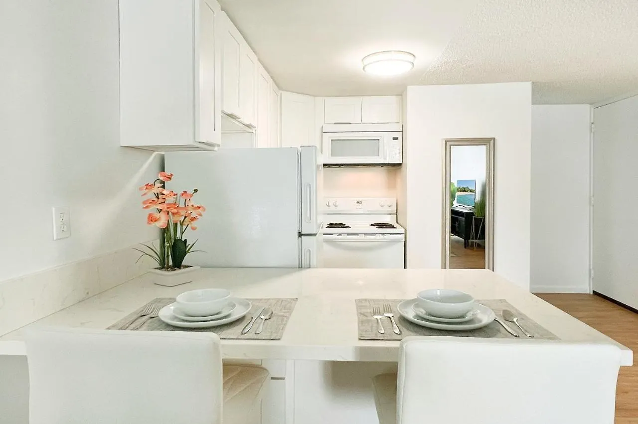 Oahu Tradewinds Plaza 601 Condo Honolulu Apartment